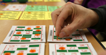 Cartes et cartons de loto